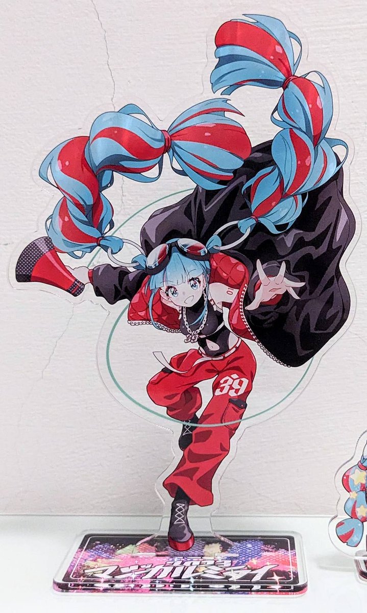 初音ミク「C103  12/30(土) 東タ06b冬コミで頒布するアクリルスタンド2種類 」|風船猫のイラスト