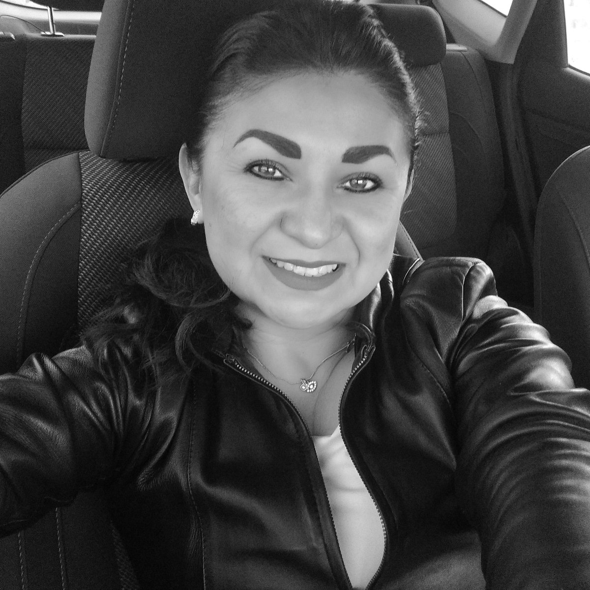 paulinnavp's tweet photo. #NuevaFotoDePerfil https://t.co/XXQuaVUym0