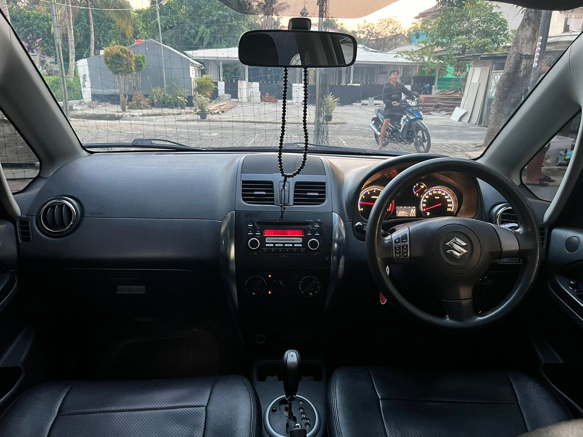 Tukang Mobil Mobilan tweet media