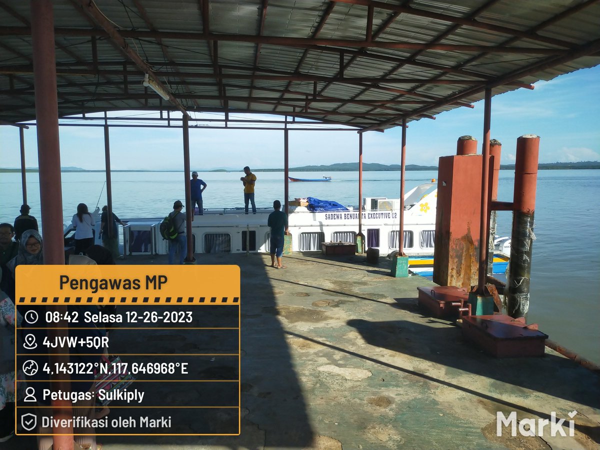 BKIPMNunukan's tweet photo. 26/12/2023 #SahabatBahari 
Melakukan Pengawasan dan Tindakan Karantina Terhadap Media Pembawa di Exit/Entry point(Keberangkatan) Asal Nunukan via SB. Sadewa banuata Eksekutif  02
📍PLBL Liem Hie Djung Nunukan
•NIHIL
#KKPThrive 
#EkonomiBiru
#SaktiWahyuTrenggono
@bkipm_kkp @BKIPM https://t.co/HUES6PDulH