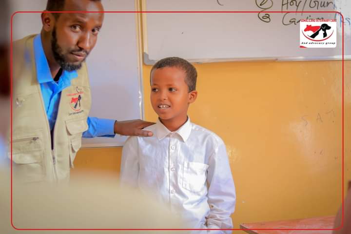 sahco_'s tweet photo. Today, our veterinary organization organized an awareness program at Ahqaaf schools, reaching out to the students directly in their educational environment. The purpose of this program was to improve their understanding of three essential topics. https://t.co/XbZht52L5M