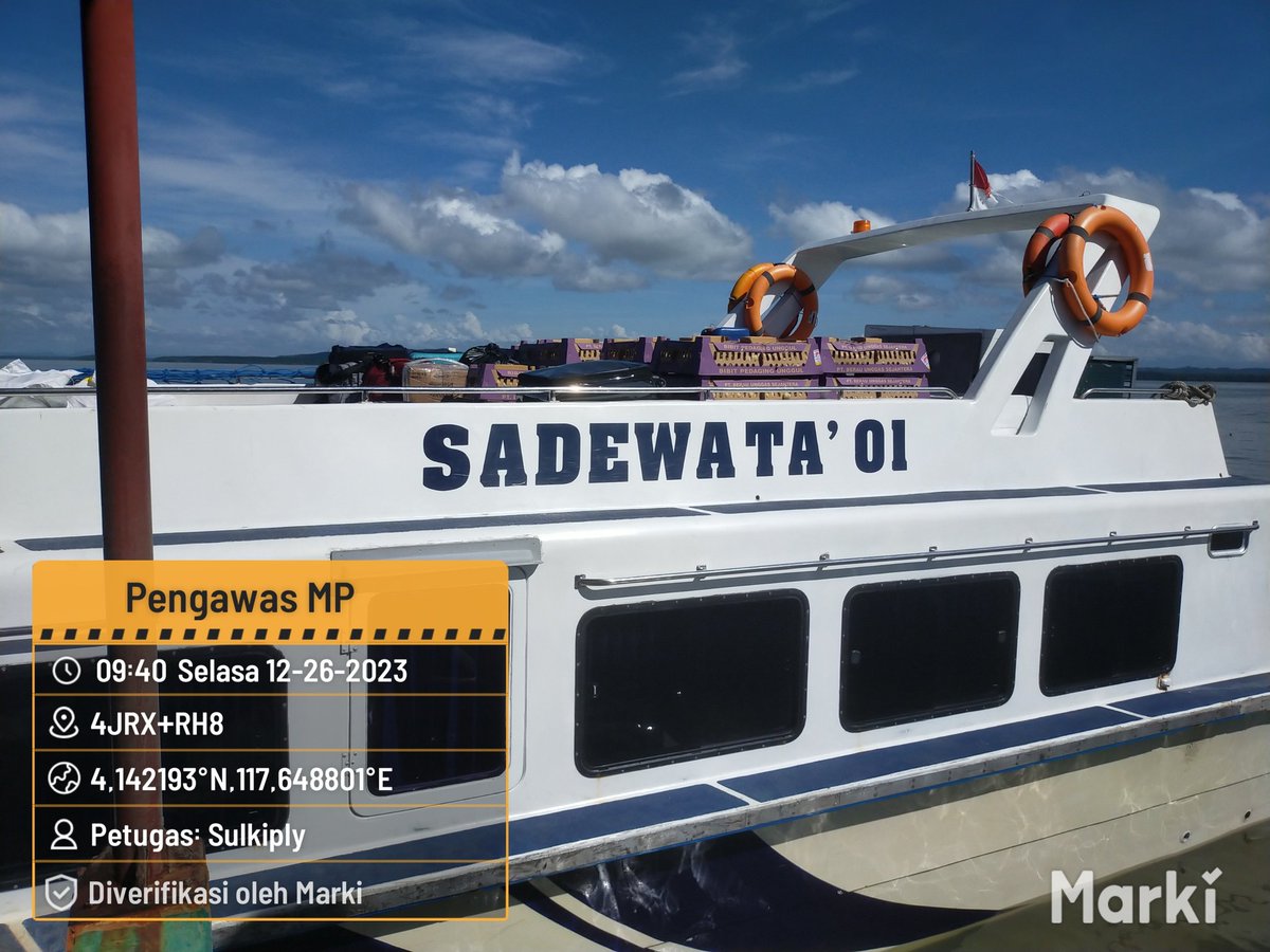 BKIPMNunukan's tweet photo. 26/12/2023 #SahabatBahari 
Melakukan Pengawasan dan Tindakan Karantina Terhadap Media Pembawa di Exit/Entry point(Kedatangan) Asal Tarakan via SB. Sadewata 01
📍PLBL Liem Hie Djung Nunukan
•NIHIL
#KKPThrive 
#EkonomiBiru
#SaktiWahyuTrenggono
@bkipm_kkp @BKIPM https://t.co/h20qJLt2vA