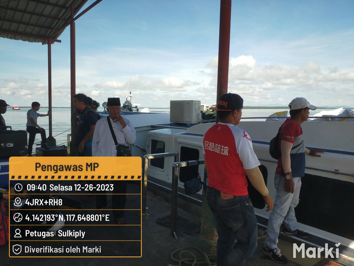 BKIPMNunukan's tweet photo. 26/12/2023 #SahabatBahari 
Melakukan Pengawasan dan Tindakan Karantina Terhadap Media Pembawa di Exit/Entry point(Kedatangan) Asal Tarakan via SB. Sadewata 01
📍PLBL Liem Hie Djung Nunukan
•NIHIL
#KKPThrive 
#EkonomiBiru
#SaktiWahyuTrenggono
@bkipm_kkp @BKIPM https://t.co/h20qJLt2vA