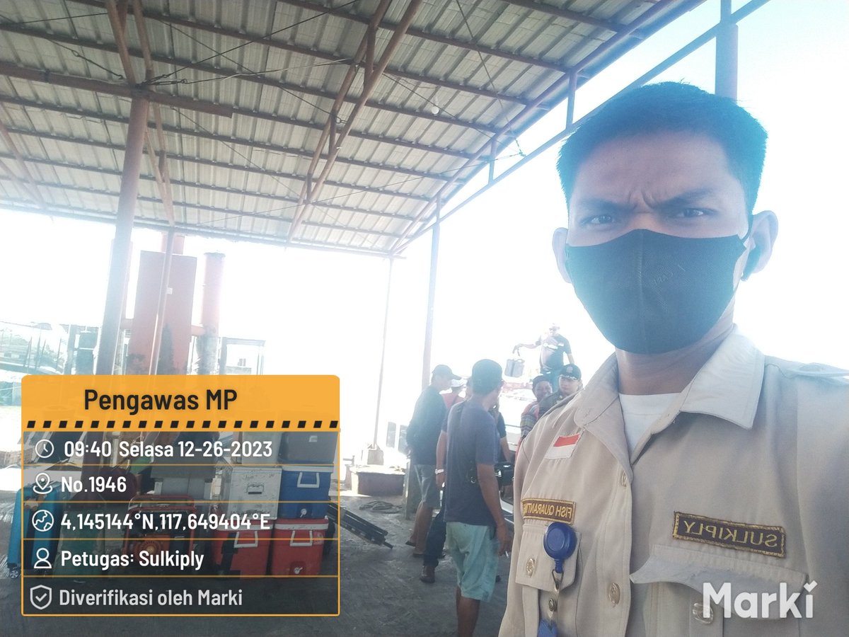 BKIPMNunukan's tweet photo. 26/12/2023 #SahabatBahari 
Melakukan Pengawasan dan Tindakan Karantina Terhadap Media Pembawa di Exit/Entry point(Kedatangan) Asal Tarakan via SB. Sadewata 01
📍PLBL Liem Hie Djung Nunukan
•NIHIL
#KKPThrive 
#EkonomiBiru
#SaktiWahyuTrenggono
@bkipm_kkp @BKIPM https://t.co/h20qJLt2vA