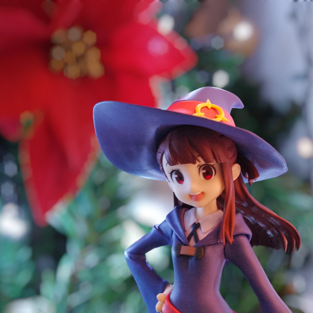 Es navidad y Akko lo sabe 🎄🎅🎀🔔

#LittleWitchAcademia #LWA_jp #POPUPPARADE #toyphotography