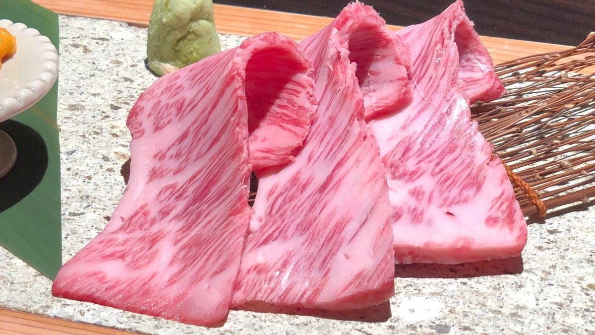 55tokyooyamadai's tweet photo. いつもご利用ありがとうございます
#Countdown5days🎵
#年末〆こそは焼肉❗
店内営業時間
#尾山台ランチ 11:30~14:30
#尾山台ディナー 17:00~23:00
🌟お席ご予約承ります🌟
ご利用・ご予約お待ちしております
#貸し切りも出来ますよ
03-3703-2929
#55tokyo
#尾山台焼肉
#年末焼肉
#火曜日
#12月26日 https://t.co/rgZCTaoWBx
