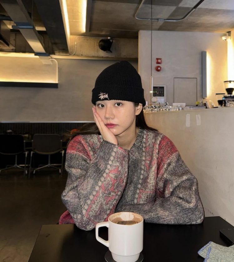 archivehyeri's tweet photo. ig update ♡🎄 https://t.co/3IEaulY924