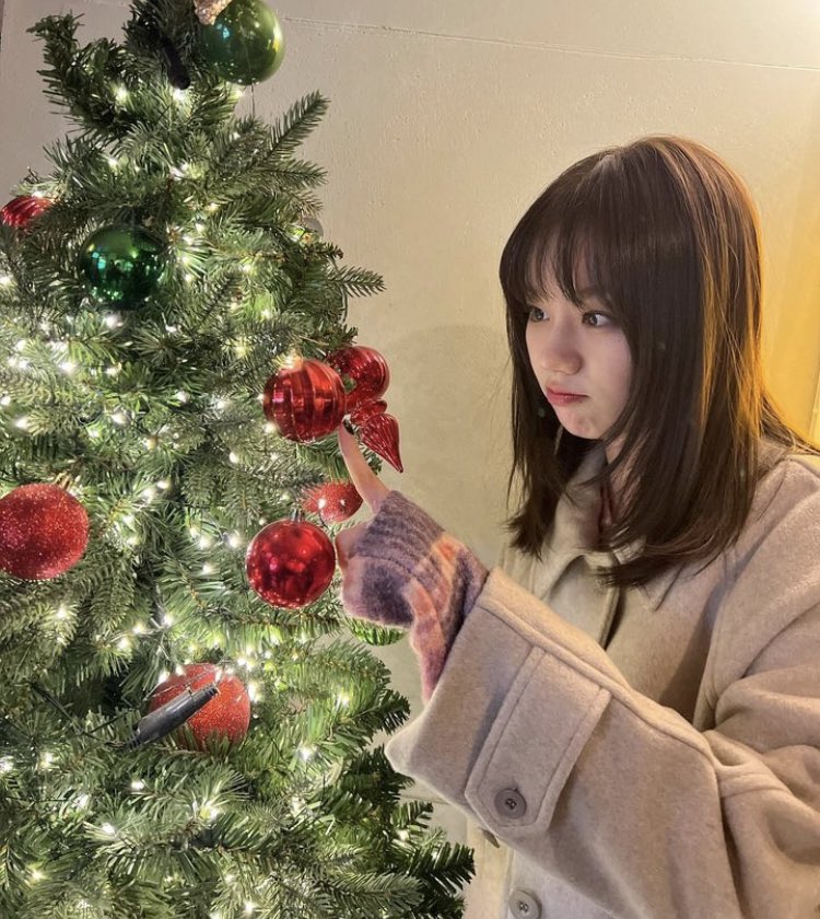 archivehyeri's tweet photo. ig update ♡🎄 https://t.co/3IEaulY924