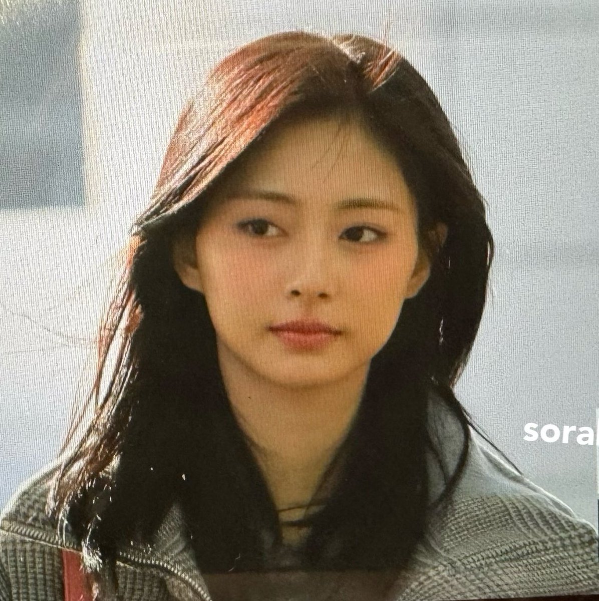 chou tzuyu is insanely pretty