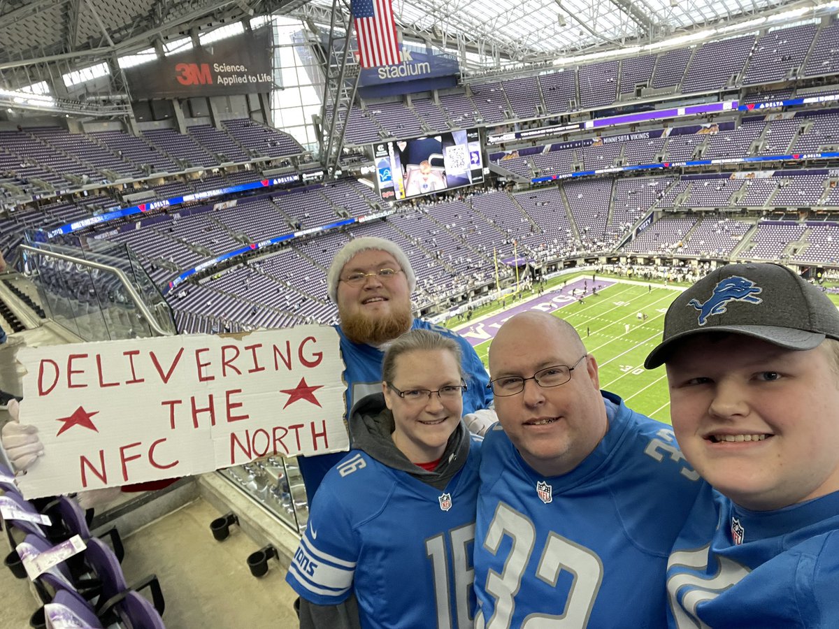 t_roybaker's tweet photo. @HonoluluBlues_ https://t.co/rJid9DhrUF