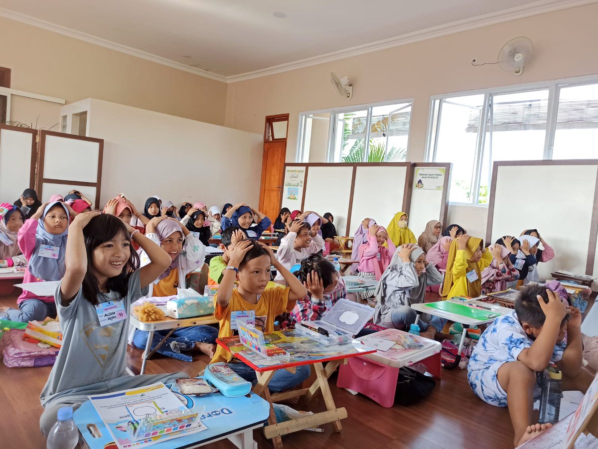 Togamas's tweet photo. Keseruan dalam gelaran Event Festival HUT-33 TOGAMAS 🥳😍:
 ---------------------‐---------------
 ➡️ *LOMBA MEWARNAI*
 _24 Desember 2023_
 Di Toko Buku Diskon TOGAMAS Bojonegoro. https://t.co/NfBkXuA6Xk