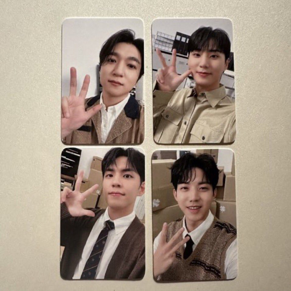 hanhynsk's tweet image. #ziasells_ | wts want to sell
Pc light band day6 withmuu

—; Wonpil 60k
—; Sungjin 60k
—; Youngk 65k

📍dom jatim
💸dp bebas bisa dicicil santai

t. Lightband lb wts want to sell photocard day6 stuff
#wtsday6stuff @DAY6TradingINA