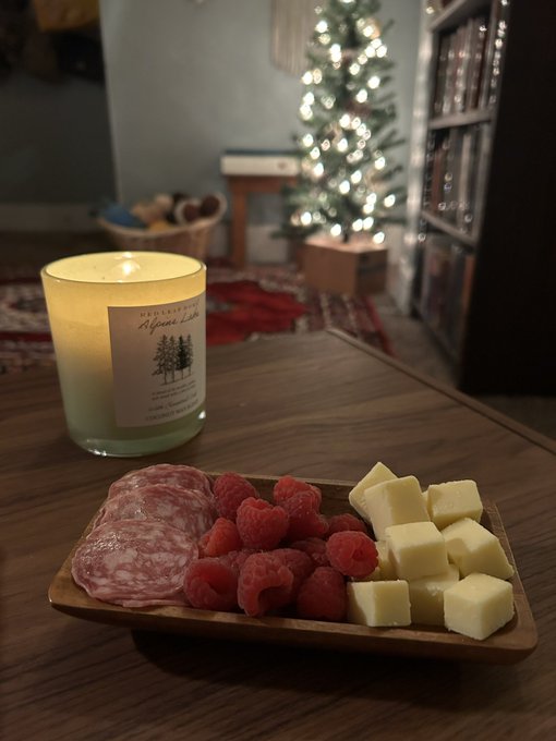 A multi course meal on a holiday where nobody blamed me for their own insecurities (in three parts*)  *4