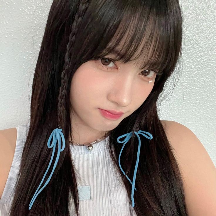 vPrettier's tweet image. mending siapa yang dijadiin main profile diantara mereka?