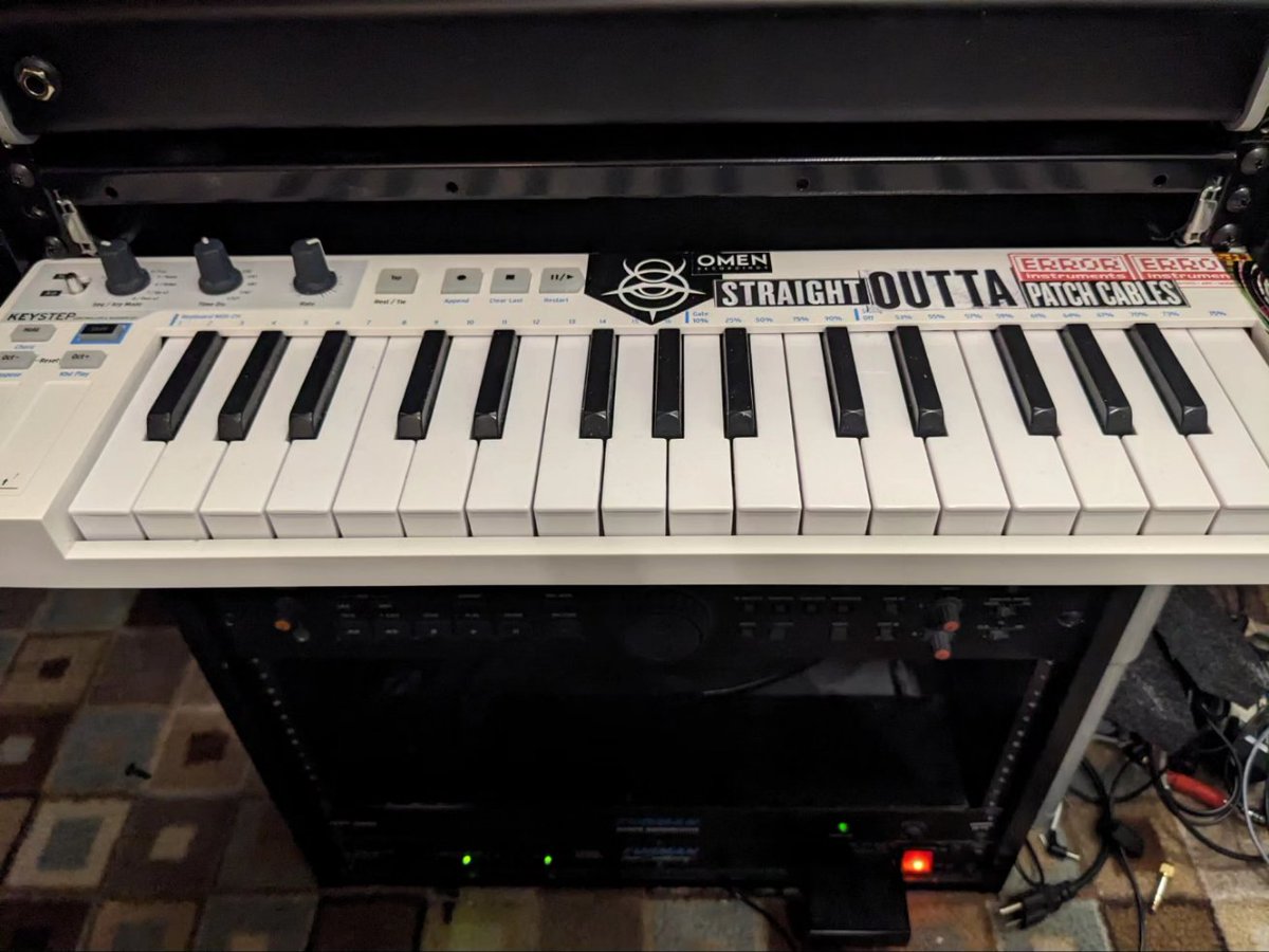 thetonewrecker's tweet image. .
Floating keyboard shelf?
Possibilities exist
Flip patchbay outward
.
Our brains love solving things. Dopamine rewards are designed to encourage exploration. Need to adjust vertically as sliding shelf above would bump into sequence/arpeggiator toggle switch.

#studioprocess