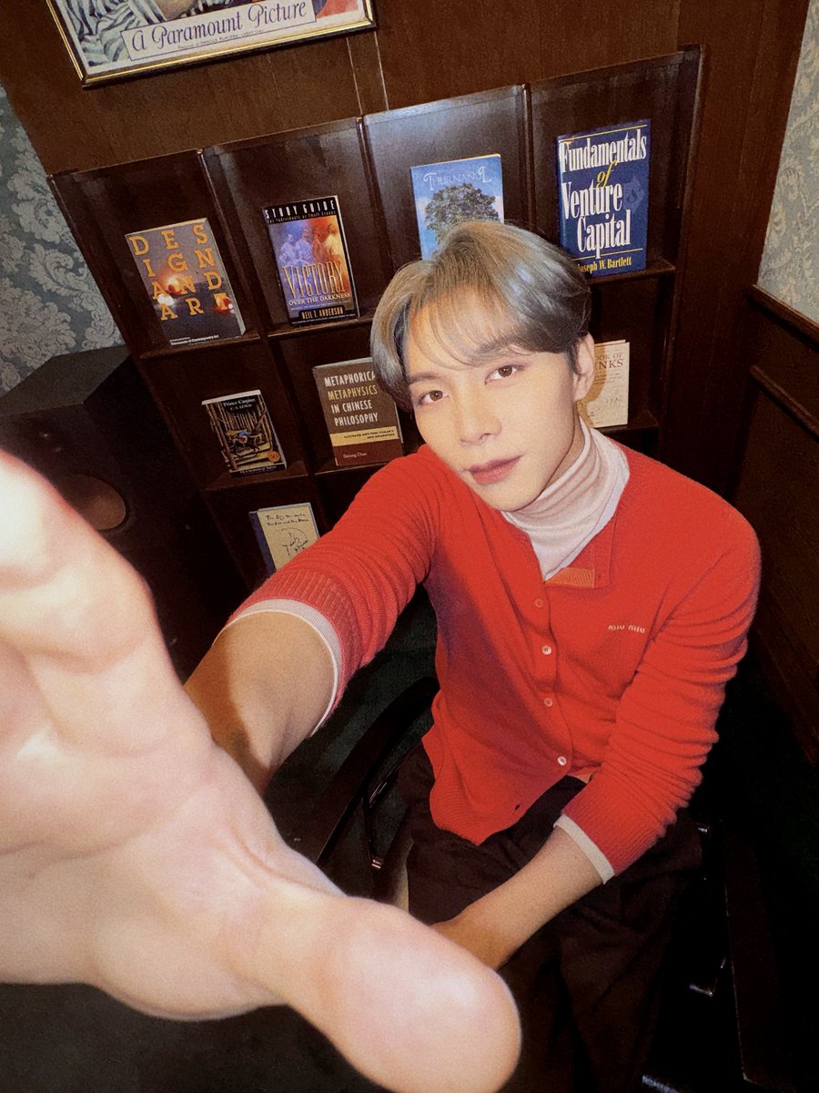 NCTsmtown_127's tweet photo. 🏡🐱🪑

#JOHNNY
#NCT127 #BeThereForMe
#NCT127_BeThereForMe https://t.co/dFNZXPik3C