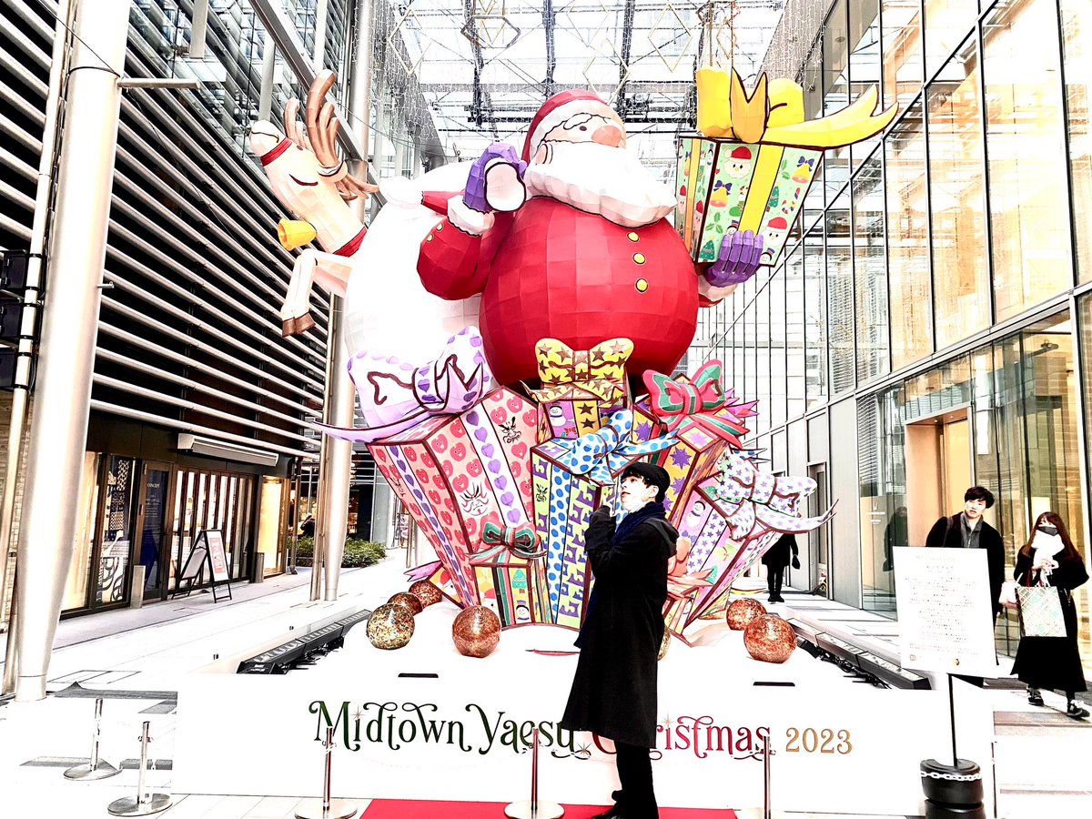 kjess2014's tweet photo. 最後の最後に見納めてきました！
1人ではできないこと。
全部そうだから、改めて感謝を忘れずに居たいと思いました◎
メリークリスマス！
ありがとうございました◎ https://t.co/ZDXuPlORd5