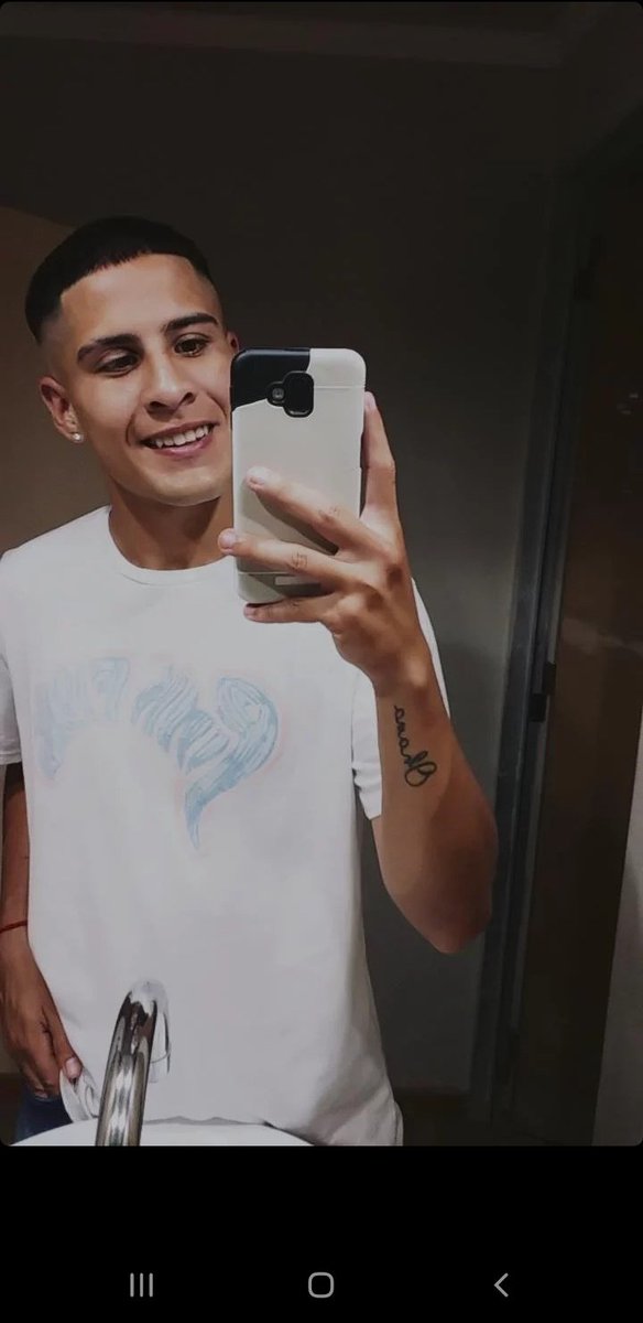 IgnacioKuroski's tweet photo. 😁📸 https://t.co/Gu1vhLzAR1