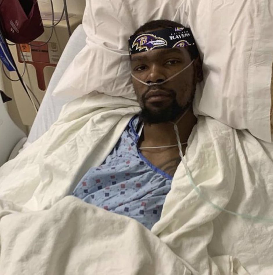 koestreicher34's tweet photo. You’re sick if you enjoy the Ravens beat down the 49ers, it’s so boring

Me: https://t.co/kxrsuU6Yg6