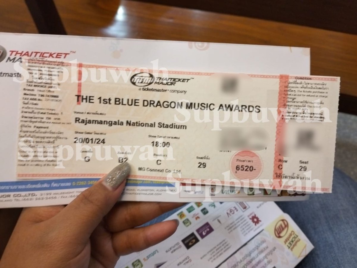 supbuwah's tweet image. WTS want to sale
1st Blue Dragon Music Awards
청룡뮤직어워즈
ขายบัตรงานblue dragon ค่ะ

VIP B2 zone row C 29 (1 tix)
Can face to face (Jakarta / Thailand)
Can going to the venue together

DM!
#BDMA #The1stBDMA #The1stBMA #The1stBlueDragonMusicAwardsinBangkok
