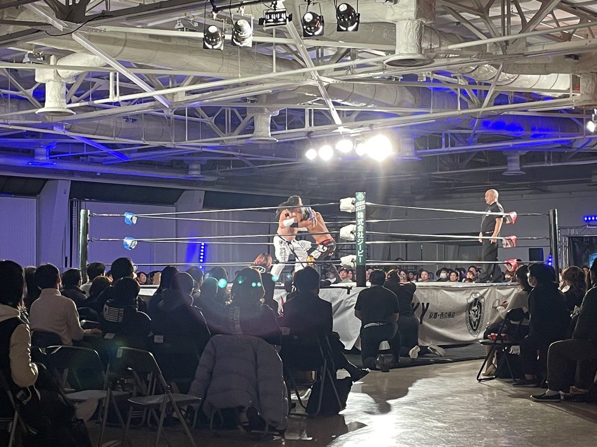 hadanishea's tweet photo. ただいまドラゴンゲート様の試合会場にてハダニシアハンドクリームを販売中です！
ぜひ立ち寄ってみてくださいね🌼
#DRAGONGATE #hadanishea https://t.co/kSUroYJpH1