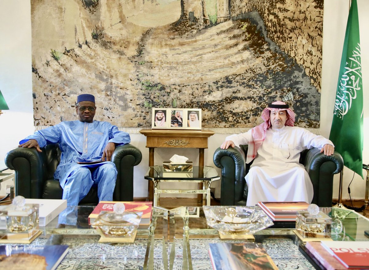Ambassade du 🇲🇱 ~ Riyad (@embassymlksa) on Twitter photo Le dimanche, 25 décembre 2023
L 'Ambassadeur du #Mali🇲🇱 en #Arabie_Saoudite🇸🇦, Son Excellence Monsieur <a href="/diallbouba/">Boubacar Gouro DIALL</a> , a été reçu en audience par le Vice-ministre des Affaires étrangères du Royaume d'Arabie Saoudite, Son Excellence Monsieur <a href="/W_Elkhereiji/">وليد الخريجي</a> .
Les échanges entre les Le dimanche, 25 décembre 2023
L 'Ambassadeur du #Mali🇲🇱 en #Arabie_Saoudite🇸🇦, Son Excellence Monsieur <a href="/diallbouba/">Boubacar Gouro DIALL</a> , a été reçu en audience par le Vice-ministre des Affaires étrangères du Royaume d'Arabie Saoudite, Son Excellence Monsieur <a href="/W_Elkhereiji/">وليد الخريجي</a> .
Les échanges entre les