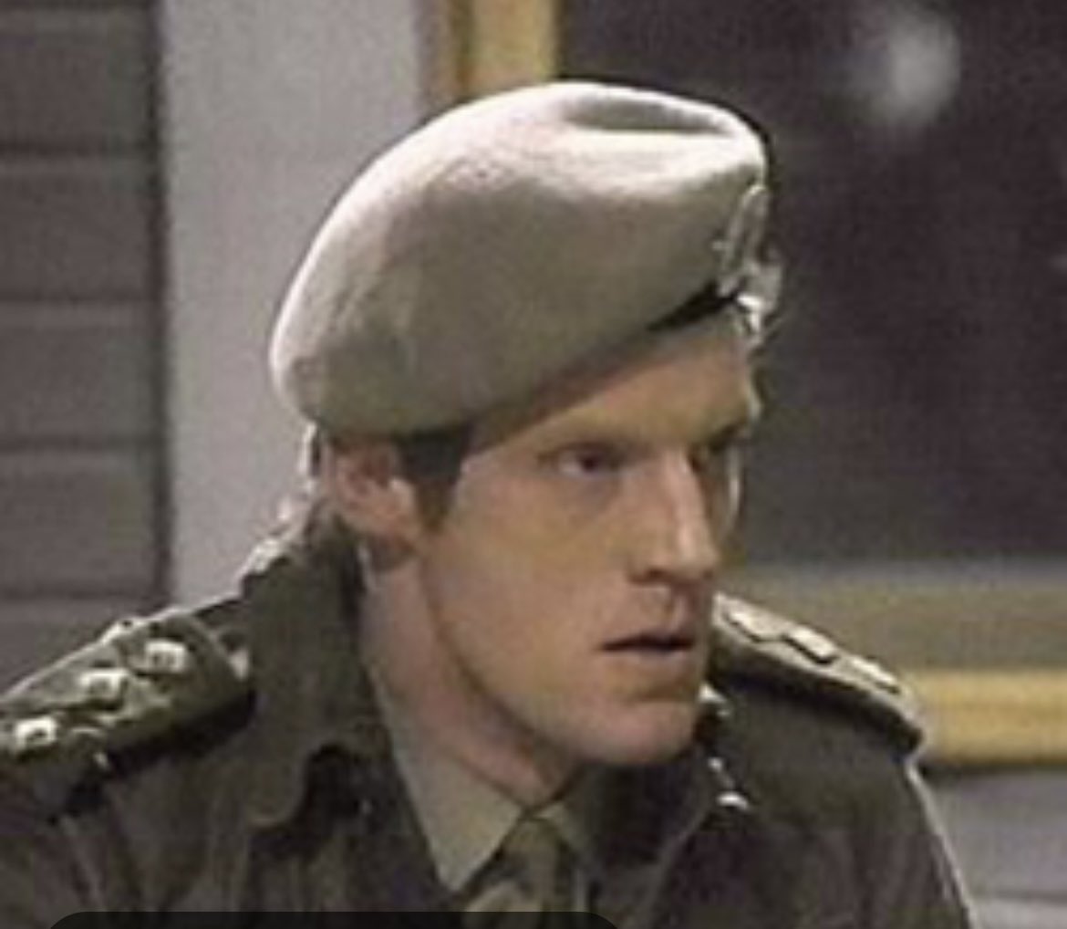 Sylvester McCoy tweet media