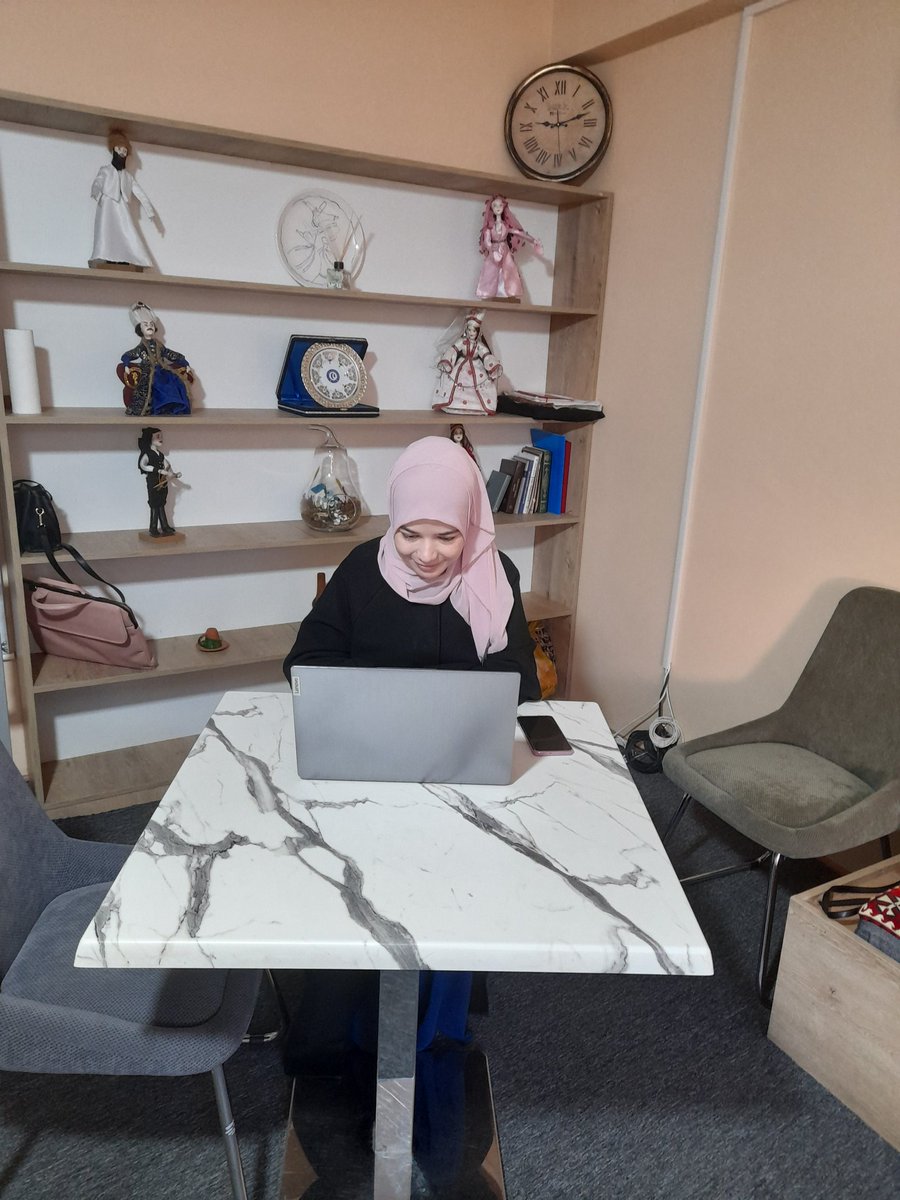 suhut_n's tweet photo. Şuhut Kadın Kültür Evimizde İlçe Vaizesi Hatice Büşra BOYDAK Hocamız tarafından kadınlarımıza "Ailede Birlikte Vakit Geçirmek"konulu eğitim verildiği. Kendilerine teşekkür ederiz. @kubrayigitbasi @AfyonValiligi @HarunResitHan @suhutkaymakami @afyonkulturevi https://t.co/dj1syLeeJn