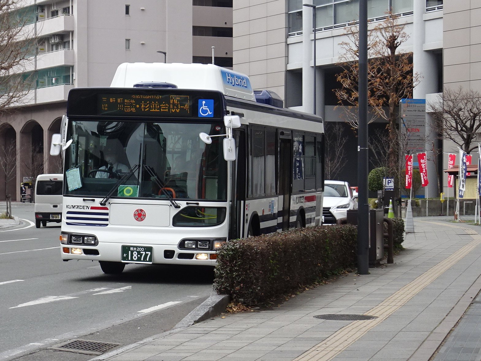 【中古】 湯布院・阿蘇・別府 気ままに電車とバスの旅 第３版/実業之日本社/実業之日本社 鹿児島本線で特急復活!】グリーン個室で行く36ぷらす3赤の路