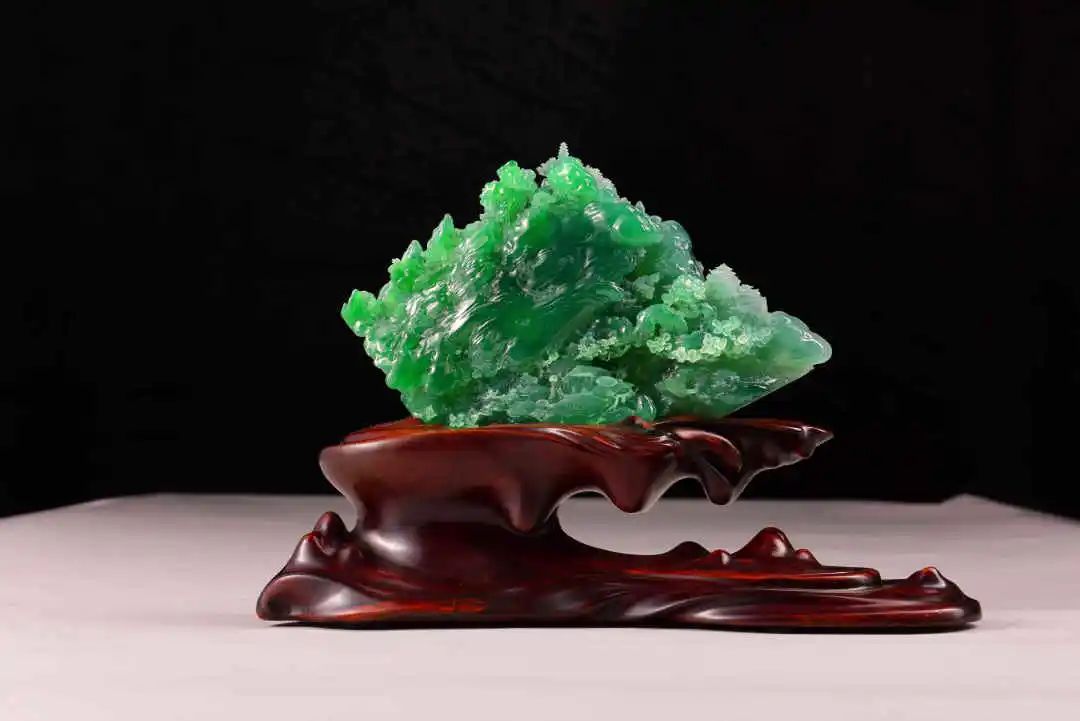 ColorfulZQ's tweet photo. ποΈ#Sihui, Zhaoqing: Home of Chinese #jade. The 2023 Sihui Jade Cultural Festival opened on Dec 19, gathering famous singers and jade designers.
πβ¨The jade industry has become Sihui's name card, resulting in greater prosperity of the city. #BetterZhaoqing #ZhaoqingJade https://t.co/iPcDHQrjVm