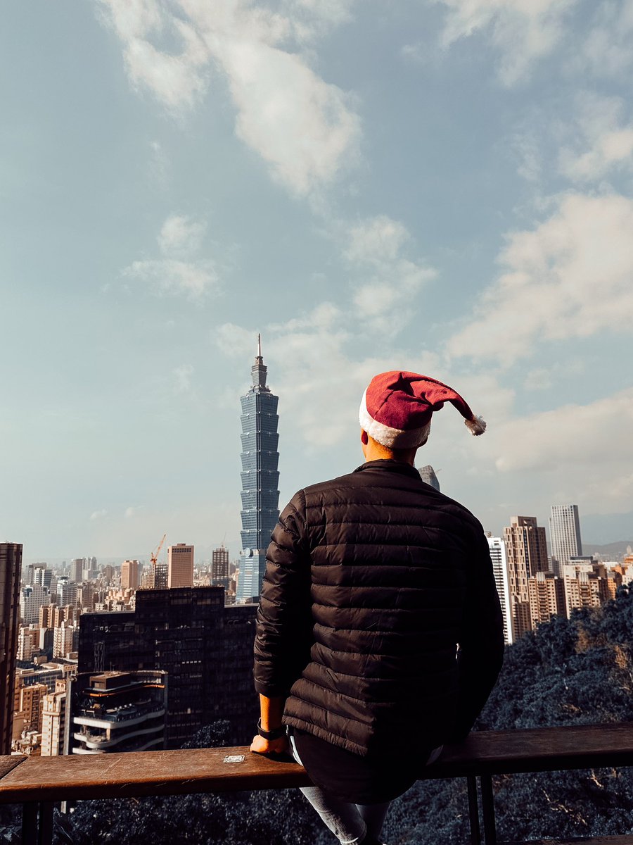 filip_hood's tweet image. Merry belated xmas #iosDevs! this year from Taipei! 
#buildinginpublic