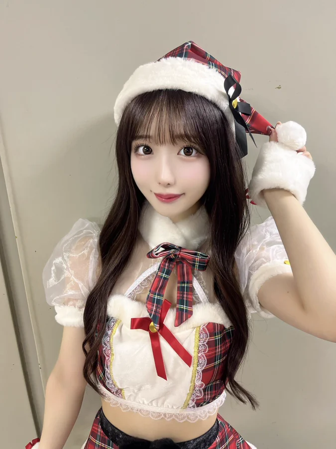 Asian girl Christmas costume