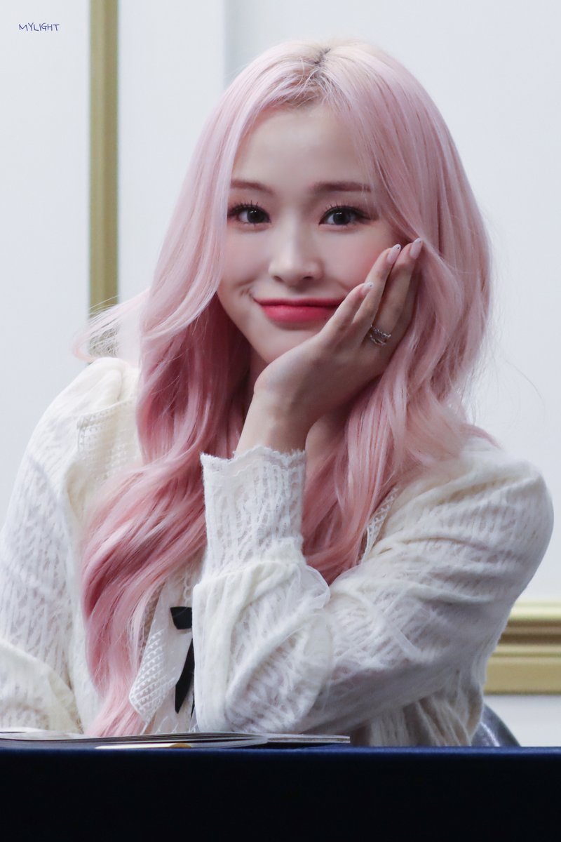 231223 팬싸인회

😊

#드림캐쳐 #Dreamcatcher 
#가현 #GAHYEON

<a href="/hf_dreamcatcher/">드림캐쳐 Dreamcatcher</a>