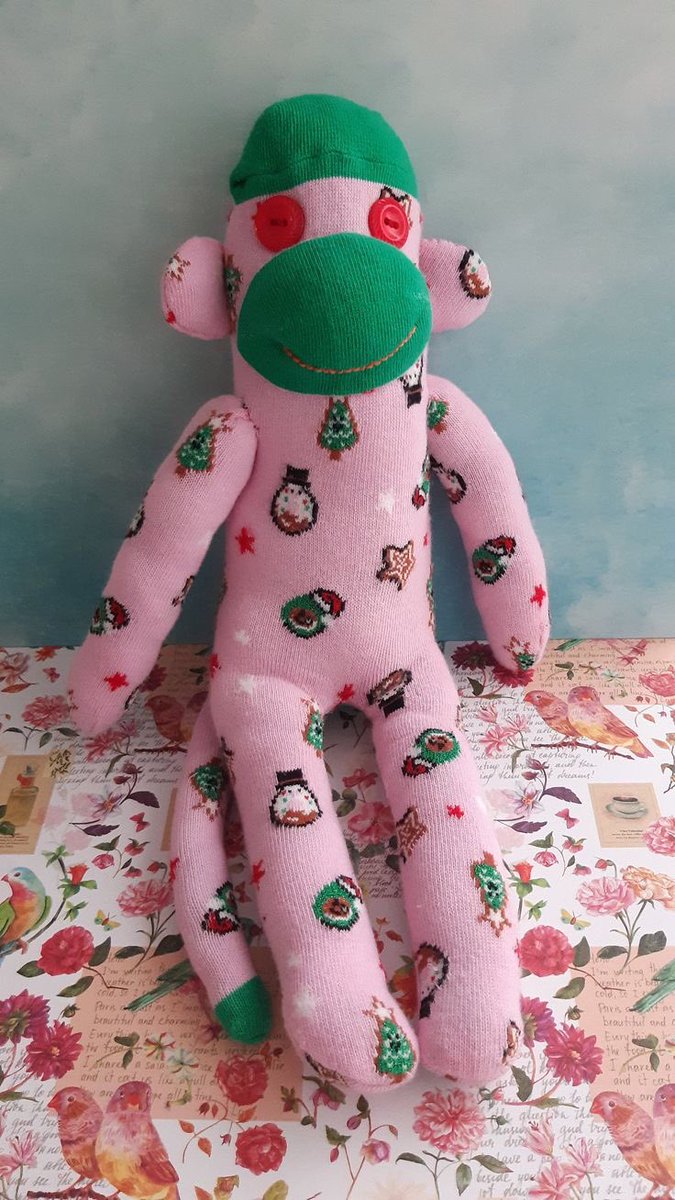 *ยัดๆๆใส่ตู้!!*