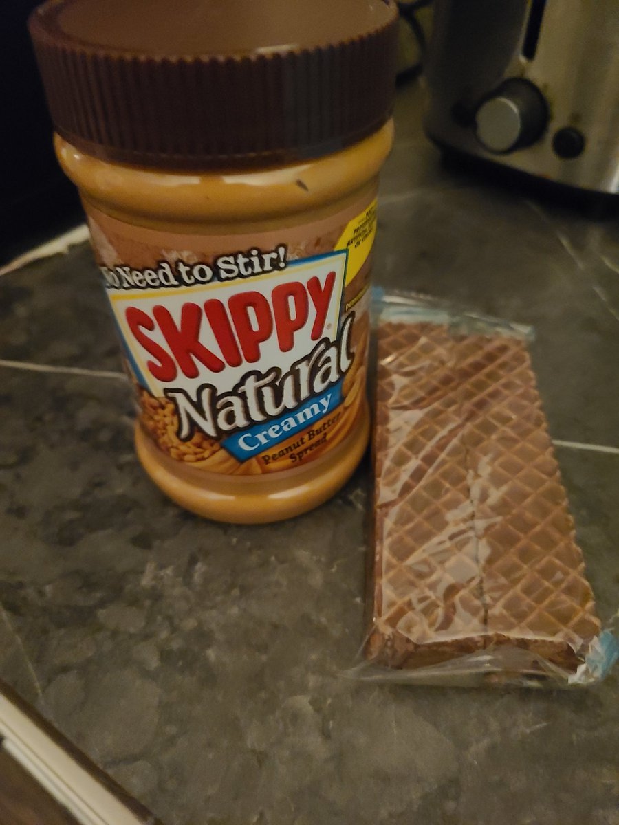 The proper way to eat a late night NuttyBuddy 😋.