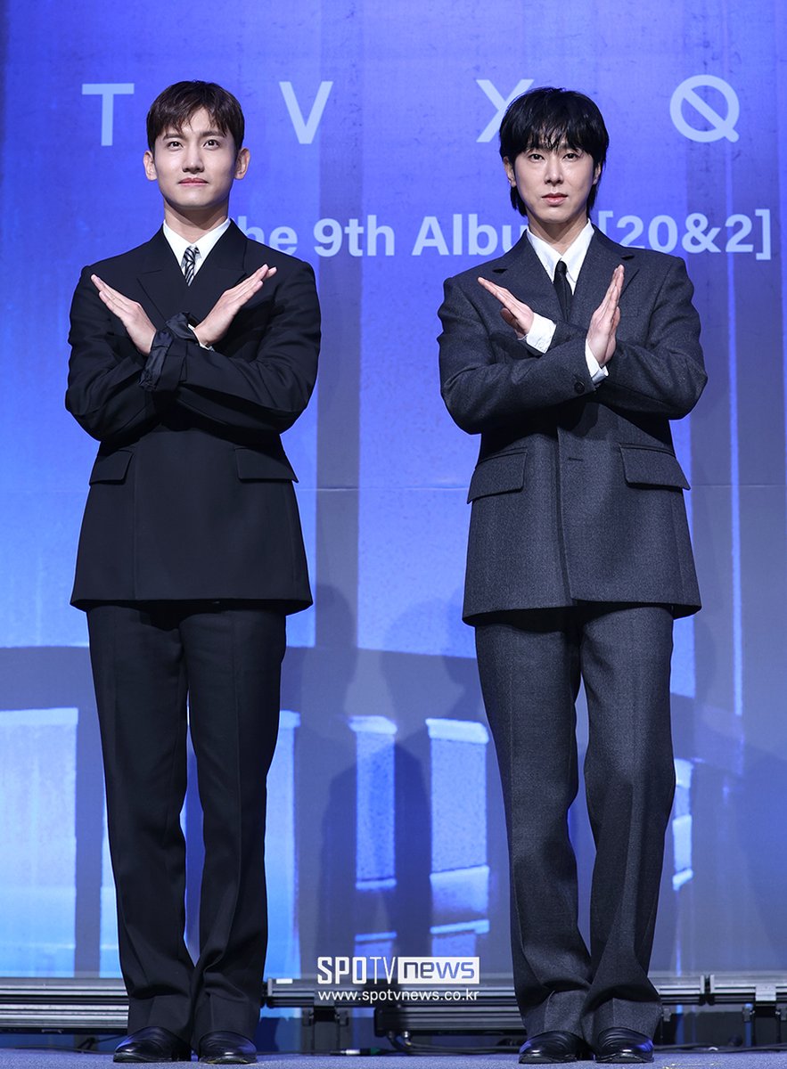 KPOPFAVE_'s tweet photo. [231226] "I wrote 'Promise' for our fans and just as how the lyric goes "To the beautiful you, whom we're grateful for", it's a promise I'd walk with them forever. Hope they love it!", #MAXCHANGMIN. 😍🎶 #TVXQ! #동방신기 #東方神起 #チャンミン #TVXQ_20n2 #TVXQ20thYearsAnniversary https://t.co/hopn7ttk71