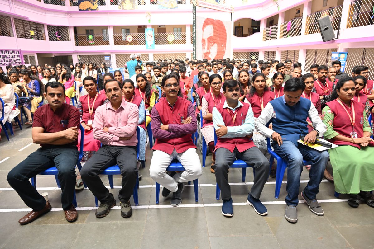 ResidentialSri's tweet photo. SAMMILANA
Alumni meet 2023 https://t.co/agREowqKzO