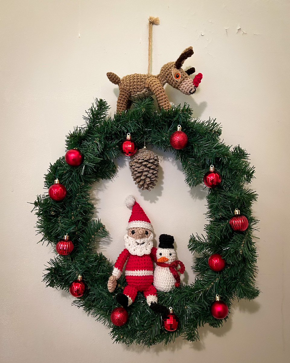 TerrariumKits's tweet photo. Mele Kalikimaka! 🎅🏽🎄🎁  #Christmas2023 https://t.co/rpKE1VozPG