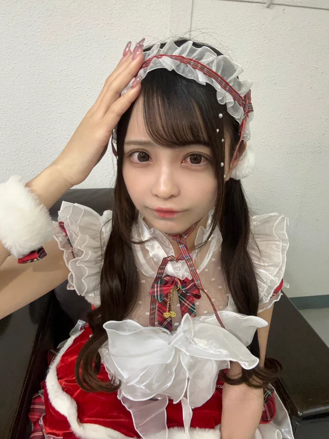 Asian girl Christmas costume