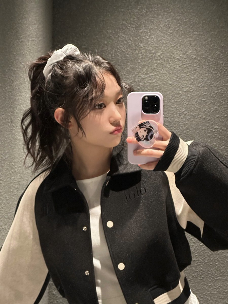 mo9uHR's tweet photo. 231226 포닝 앨범 업데이트 #해린 #HAERIN https://t.co/ZVKrjjqwDj