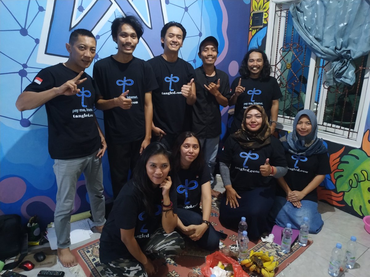 Random_Psikis's tweet photo. First Team Tangled Indonesia 🚀🚀🚀🚀💖💖💖 https://t.co/EfYsEN6p7y