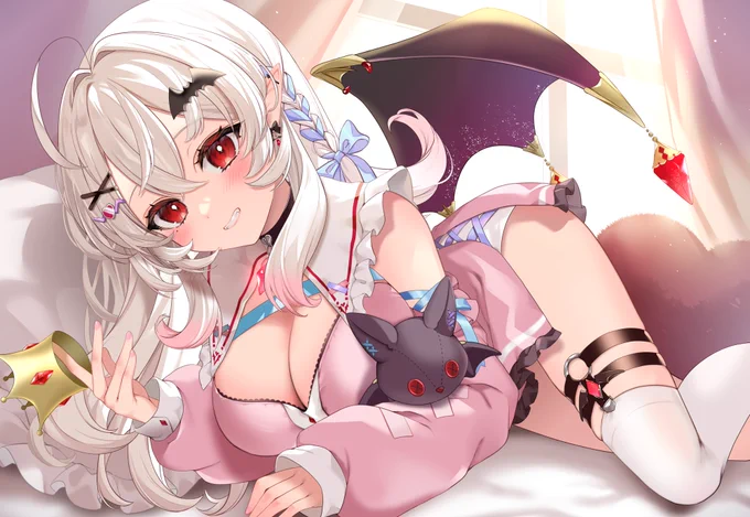 占都ちえる様(#Cer_de_Vlad )のOP動画イラストを担当させていただきました!  なんと動きます…!!とっても可愛くておしゃれな動画に仕上げていただいてるので是非配信でチェックしてみてください