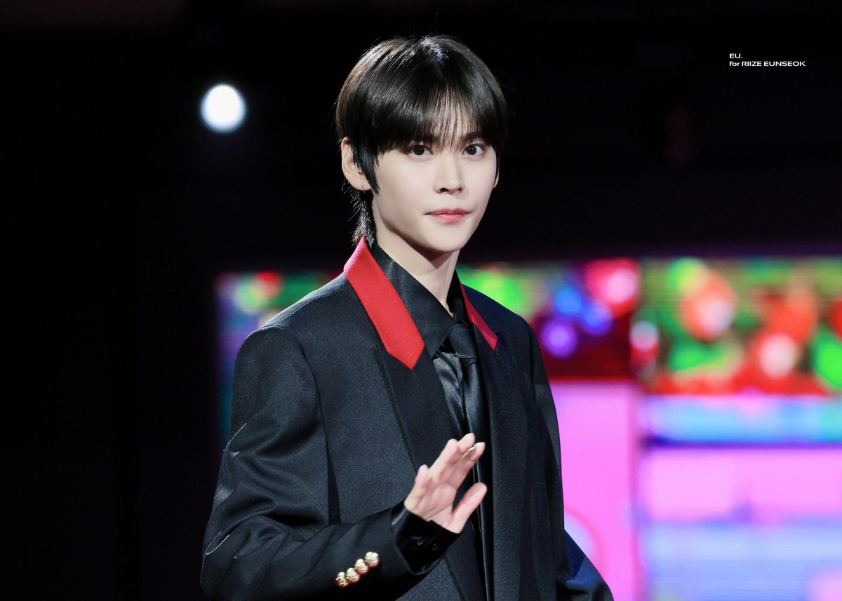 231225 가요대전 레드카펫 #은석 

#라이즈 #RIIZE #EUNSEOK