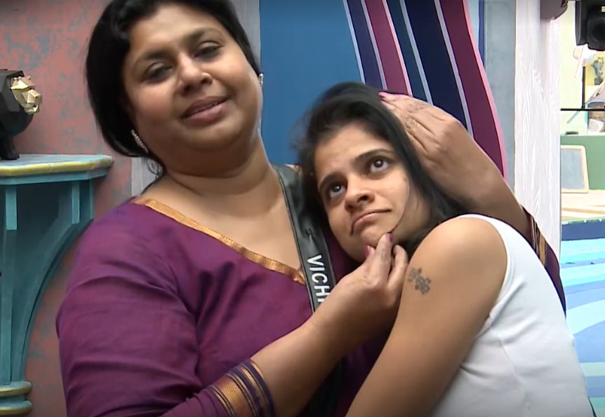 opinier27's tweet photo. Fake mother with Toxic daughter

#BiggBossTamil7 https://t.co/sJxsGjJaTB