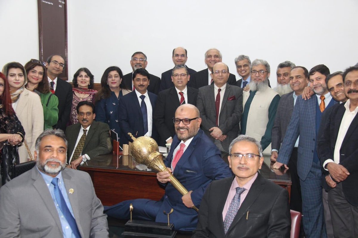 drwarisfarooka's tweet photo. Had such an amazing time at the 30th reunion of the Class of '93 at King Edward Medical College! So many memories and catching up with old friends. Grateful for the amazing education and lifelong connections. https://t.co/TvVvcYe4SF