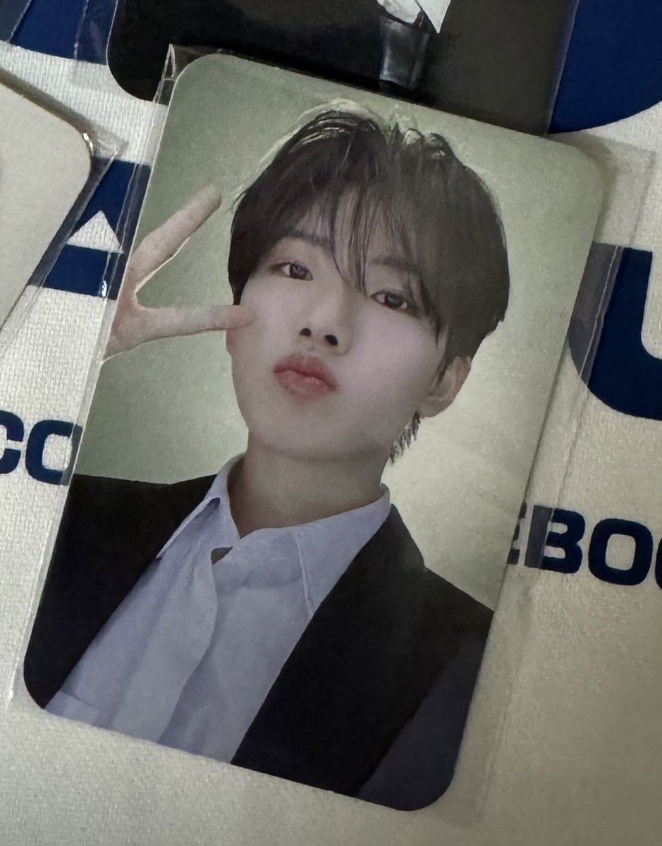 wyoonw's tweet photo. 아하...?! https://t.co/8LZTkygMdW