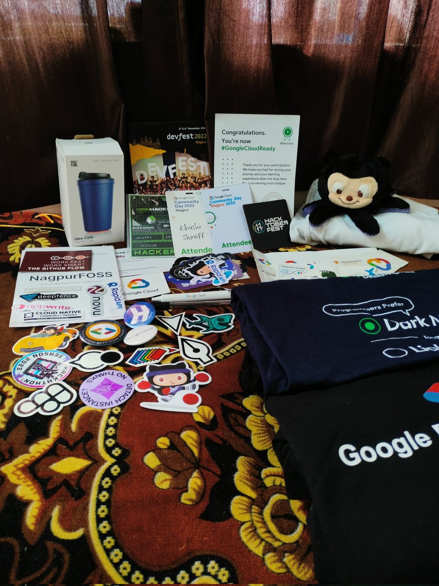 KhushiShroff2's tweet photo. 2023 #achievements π
Attending workshops, hackathons,google cloud programs, competitions, maintaining streak etc.
Many more to achieve in 2024 β¨π«
#googlecloud #opinhacks #gfg #cloudcommunity #hacktoberfest #nagpurfoss #gdg #gdsc #figma #github #sih #trident #lumus https://t.co/EvC50JCiHk