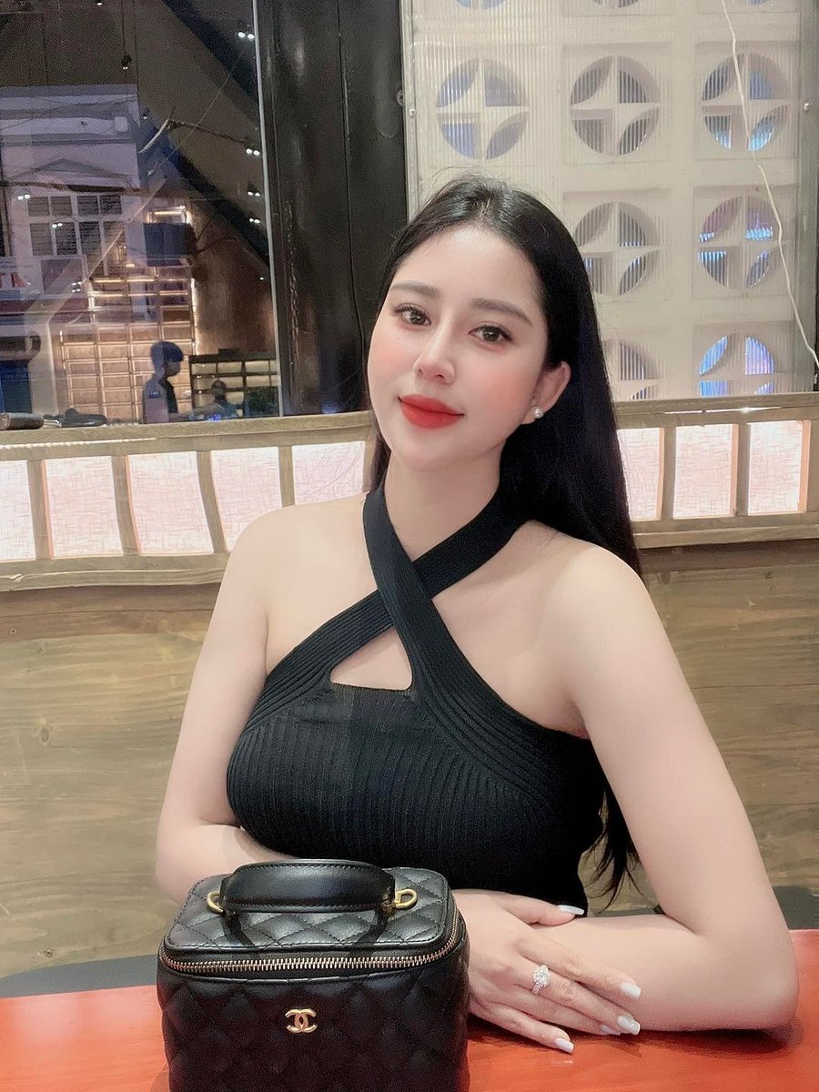 Sledo16229's tweet photo. truepenny pinnatilobate immure tenantlike
Mình là một cô gái yêu thích thể thao, muốn tìm một người bạn nam đặc biệt để cùng nhau tham gia vào các hoạt động thể thao và tạo ra những kỷ niệm đáng nhớ. https://t.co/UHNYEwj9J4