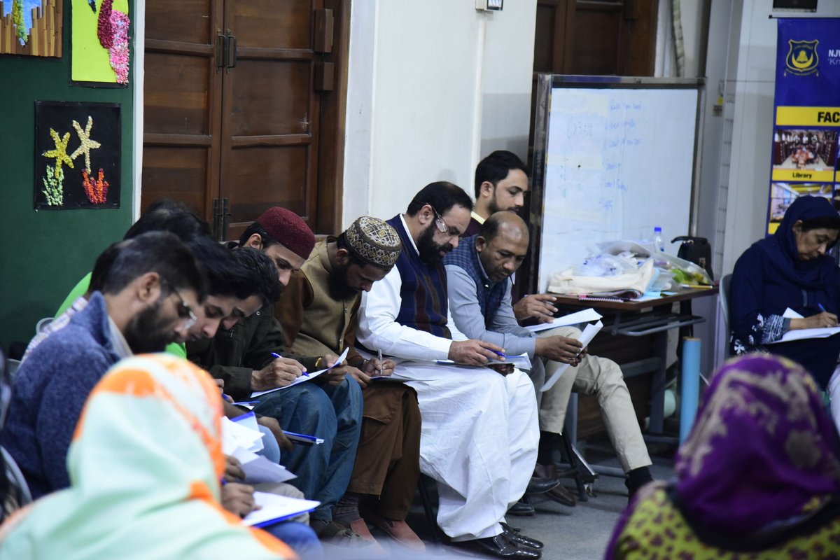 NJVSchool's tweet photo. Savaira, in collaboration with NJV School and Akhuwat, achieves a milestone in teacher training under the Parvaan Student Wellness Program. 70 teachers equipped with tools for mental health literacy, fostering an empathetic and supportive environment
#NJV #Akhuwat #Savaira https://t.co/Rx3K6IkyDO