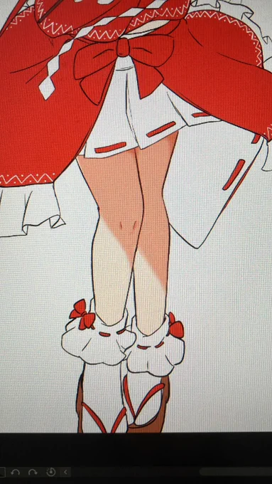 今まで描いてきた絵の中でいちばんの美脚かもしれん 